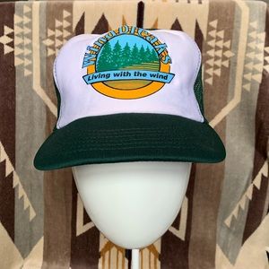 Vintage windbreaks green & white trucker hat